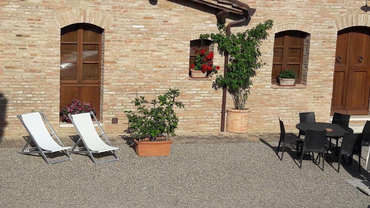 Agriturismo San Pierino 蒙特罗尼德阿尔比亚 外观 照片